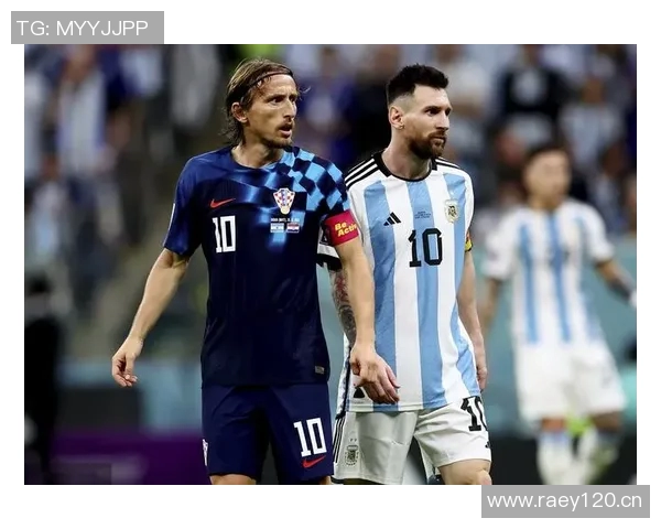 世界杯最佳球员荣耀之路：从草根到巅峰的成长与挑战